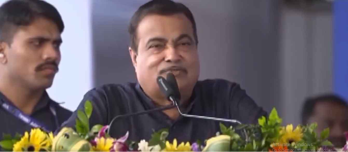 पेट्रोल एथेनॉल  मिश्रण  विवाद पर गडकरी ने कहा, इसके पीछे शक्तिशाली आयात लॉबी, आरोपों को नकारा