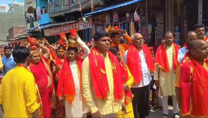 शिव महिमा उत्सव: विश्वनाथ मंदिर से  निकली कलश यात्रा, प्राण प्रतिष्ठा की तैयारी पूरी