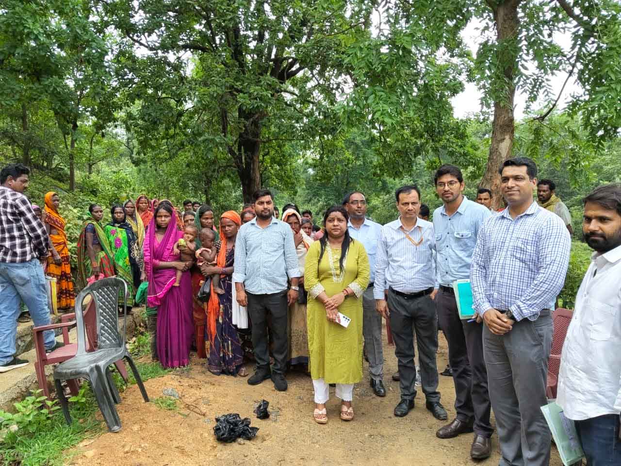 पलामू : केंद्रीय टीम ने जिले में खाद्य और सार्वजनिक वितरण विभाग की योजनाओं का निरीक्षण किया