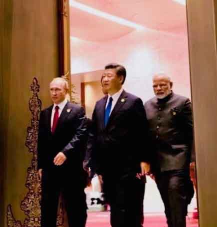 ट्रंप ने ट्रुथ सोशल मीडिया पोस्ट पर लिखा, हमने भारत और रूस को खतरनाक चीन के हाथों खो दिया