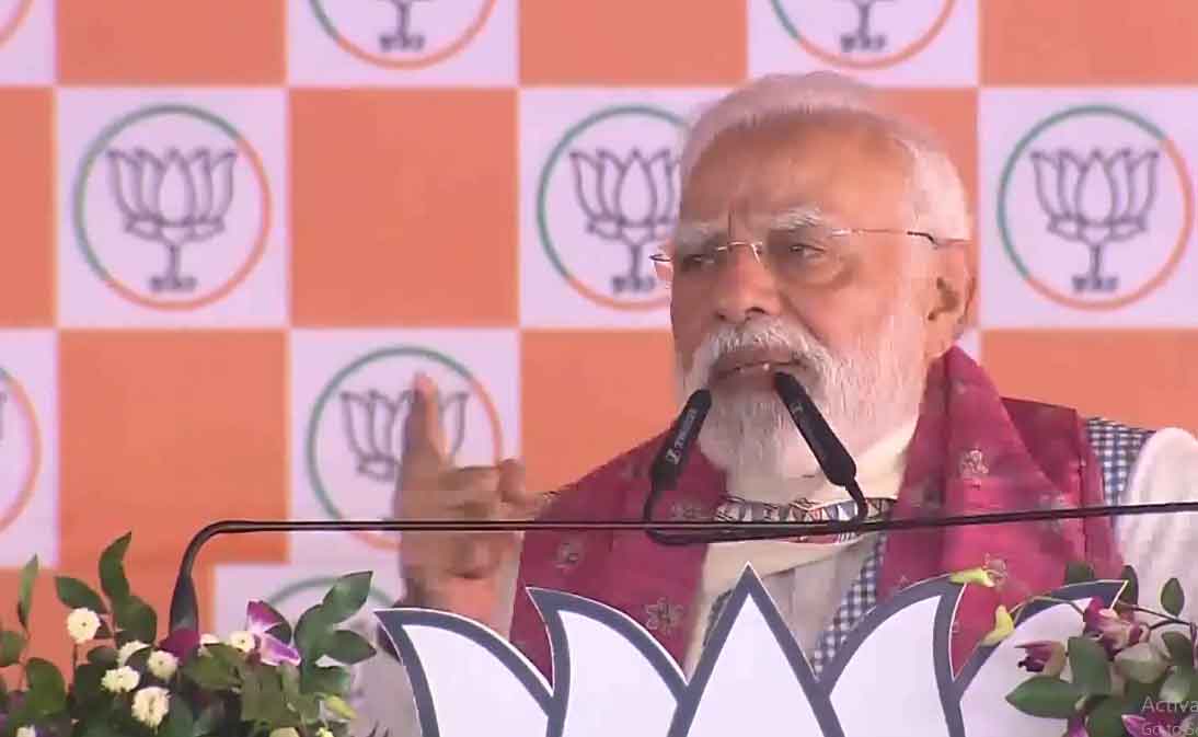 मोदी ने बिहार के अररिया में कहा, आज मैं प्रधानमंत्री बनकर नहीं, आपका बेटा बनकर आया हूं...