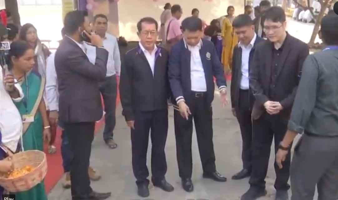 सात देशों के 16 प्रतिनिधि बिहार चुनाव का अवलोकन करने पटना पहुंचे, बूथों का जायजा लिया