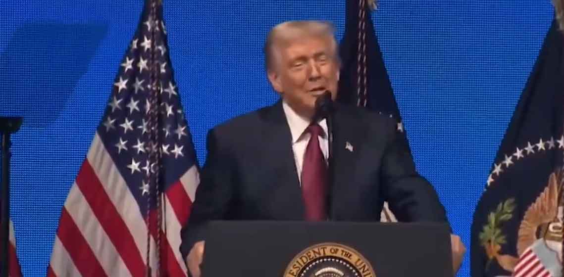 ट्रंप ने कहा, यह अमेरिका का स्वर्णिम युग है,  हमारी किसी भी देश की तुलना में सबसे मजबूत अर्थव्यवस्था