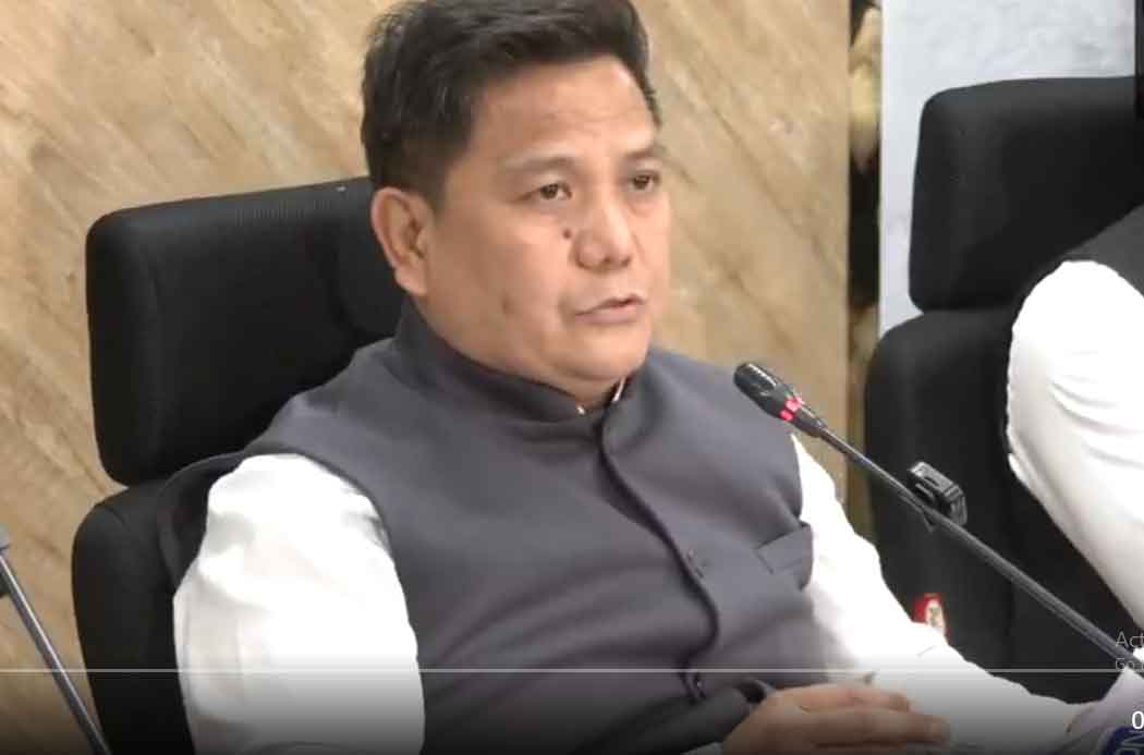 बिहार में पहले चरण की वोटिंग खत्म,   121 सीटों पर  64.46 फीसदी वोट पड़े :   चुनाव आयोग