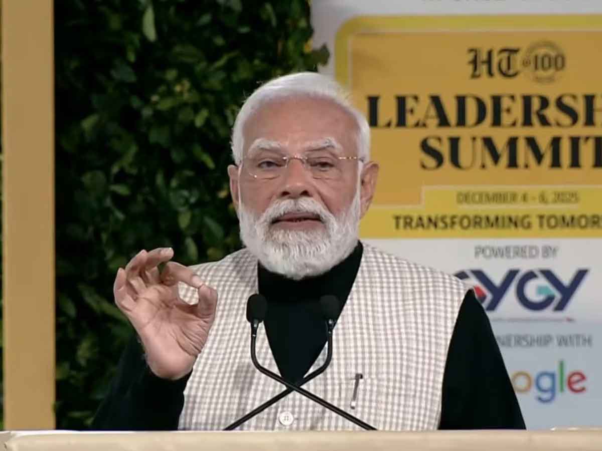 पीएम मोदी ने देश की अर्थव्यवस्था का खाका पेश किया, कहा, आज कोई हिंदू ग्रोथ ऑफ रेट कहता है क्या?