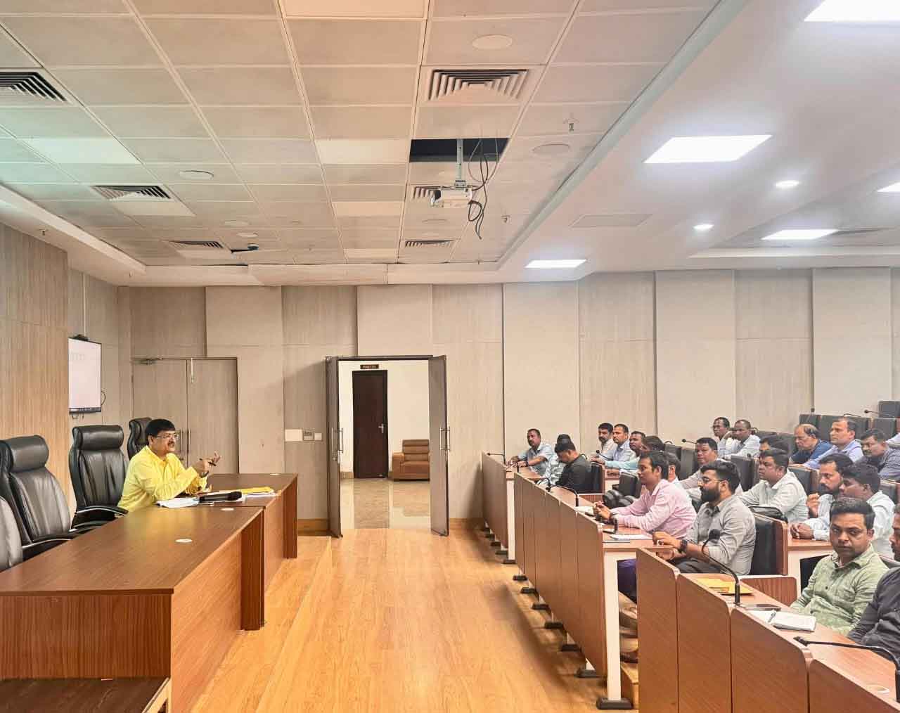 नगर निगम ने दुर्गा पूजा, दीपावली और छठ पर्व को लेकर बैठक की, अपर प्रशासक ने  दिशा-निर्देश जारी किये