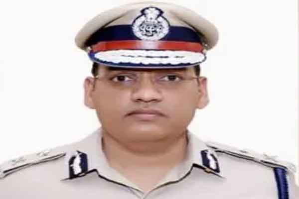 हरियाणा कैडर के आईपीएस अधिकारी पूरन कुमार ने आत्महत्या की, खुद को गोली मारी