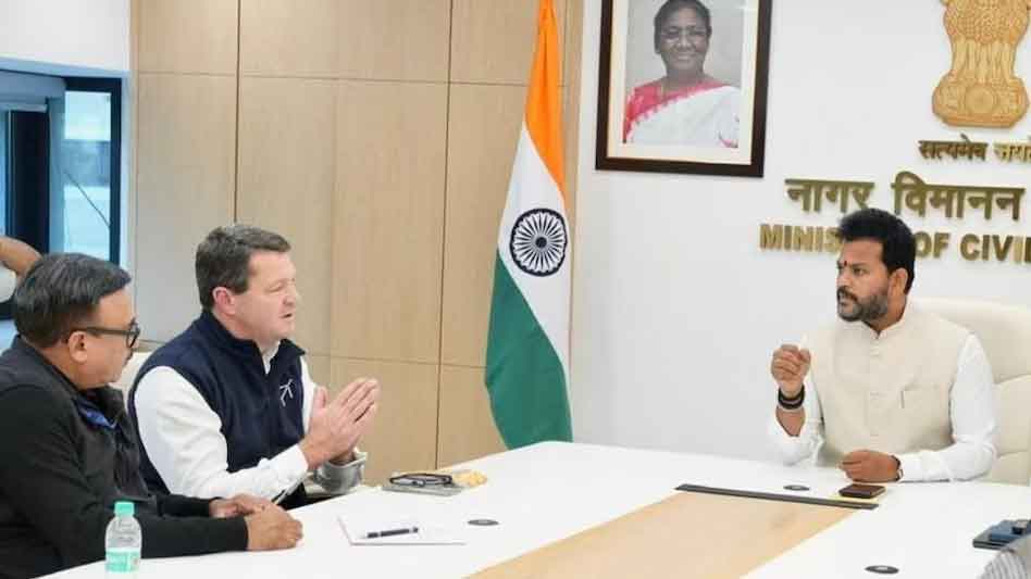 इंडिगो की उड़ानों में 10 फीसदी की कटौती का आदेश, उड्डयन मंत्री ने सीईओ पीटर एल्बर्स को किया था तलब