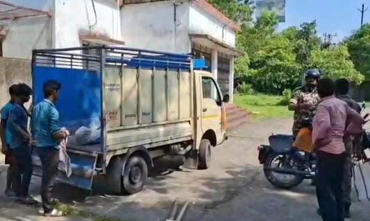 धनबादः केंदुआडीह में युवक ने लगाई फांसी, बिना सूचना अंतिम संस्कार की तैयारी में थे परिजन