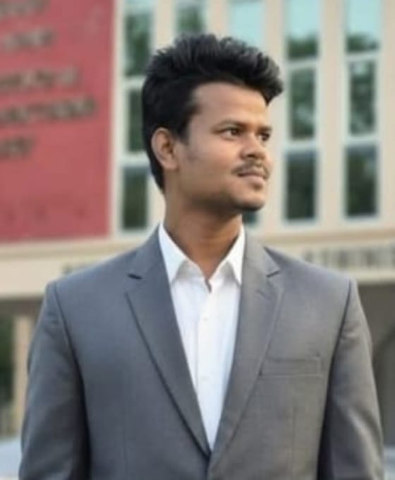 रामगढ़ः बीएड कॉलेज के छात्र रहे सूर्यदीप बने श्रम प्रवर्तन पदाधिकारी