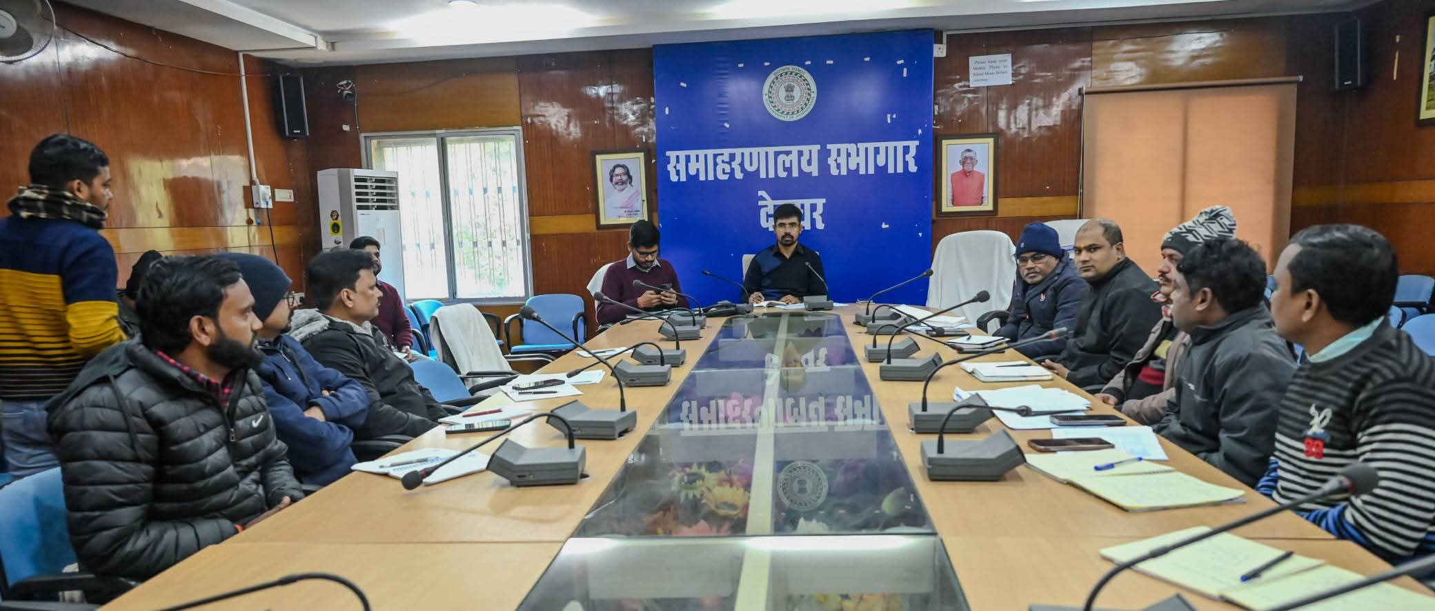 देवघर नया समाहरणालय में जल्द खुलेगा दीदी कैफे व पलाश मार्ट