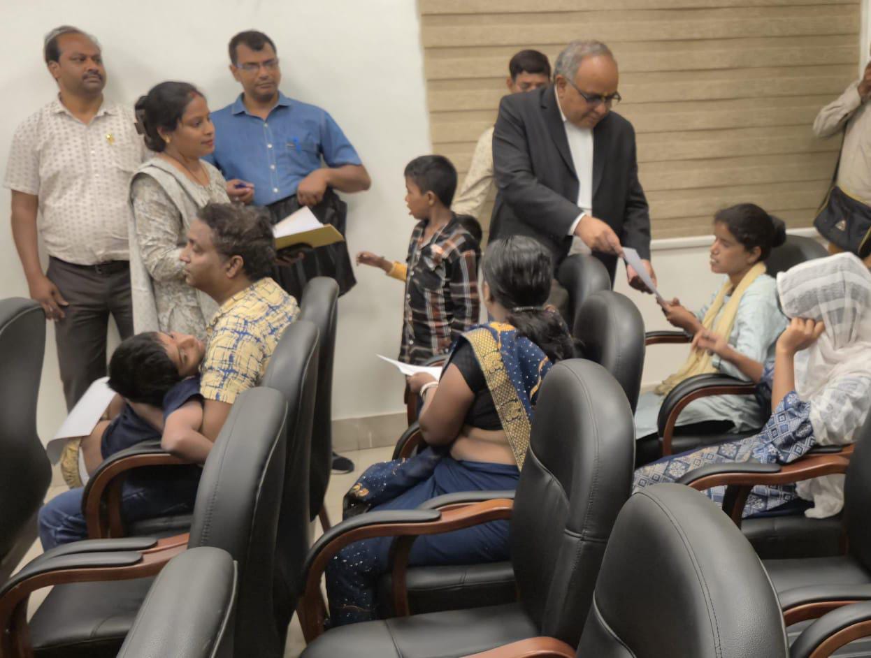 धनबादः डालसा ने 11 दिव्यांगों को दिलाया सरकारी योजनाओं का लाभ