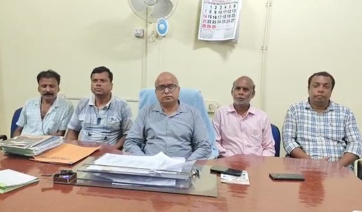 धनबाद लॉ कॉलेज में मारपीट की घटना दुर्भाग्यपूर्ण, परिसर में सुरक्षा होगी और कड़ीः प्राचार्य