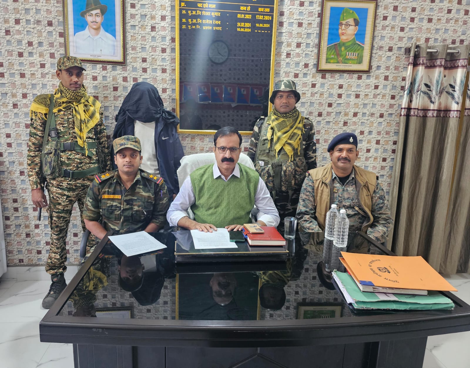 पलामूः खनिज तस्करी में लगे रैकेट का भंडाफोड़, पांच ट्रक जब्त