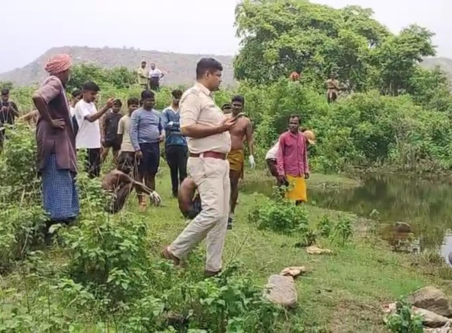 धनबादः तालाब में तैरता मिला अधेड़ का शव, मछली पकड़ने के दौरान डूबने की आशंका