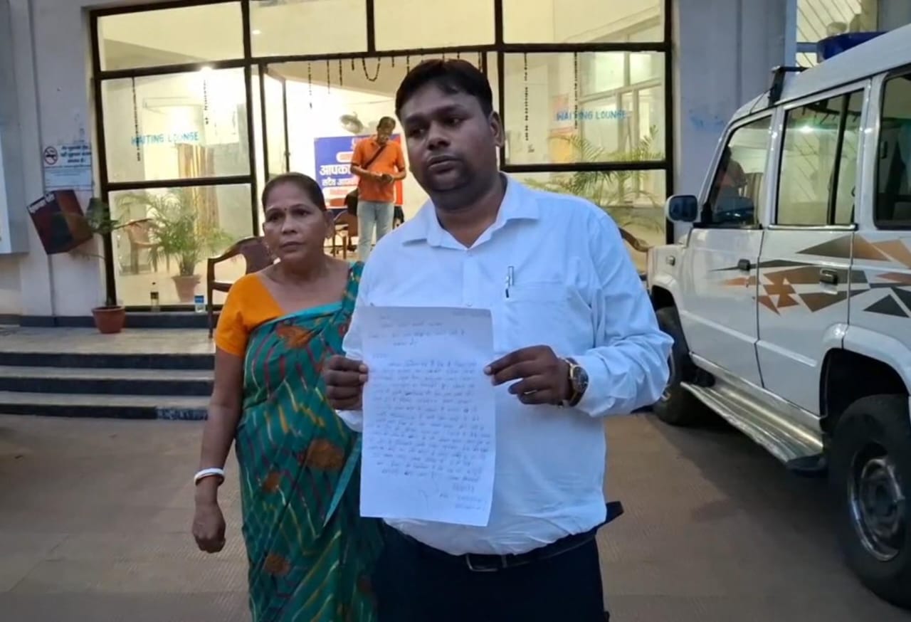 धनबादः धैया में बाइक सवार उचक्कों ने महिला के गले से छीनी चेन