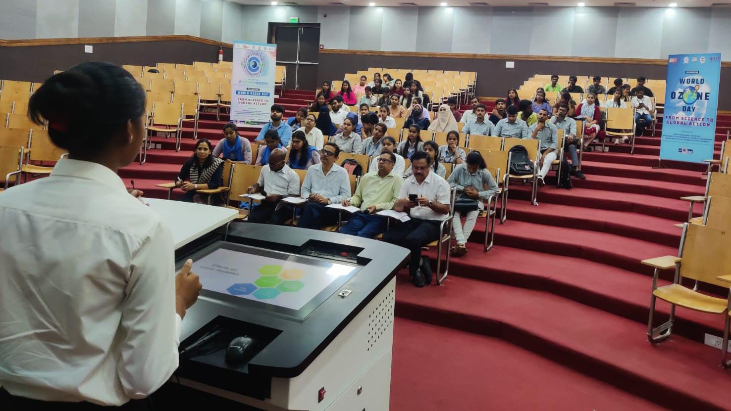 IIT-ISM में वर्ल्ड ओजोन डे पर जागरूकता कार्यक्रम, हुई पीपीटी प्रतियोगिता