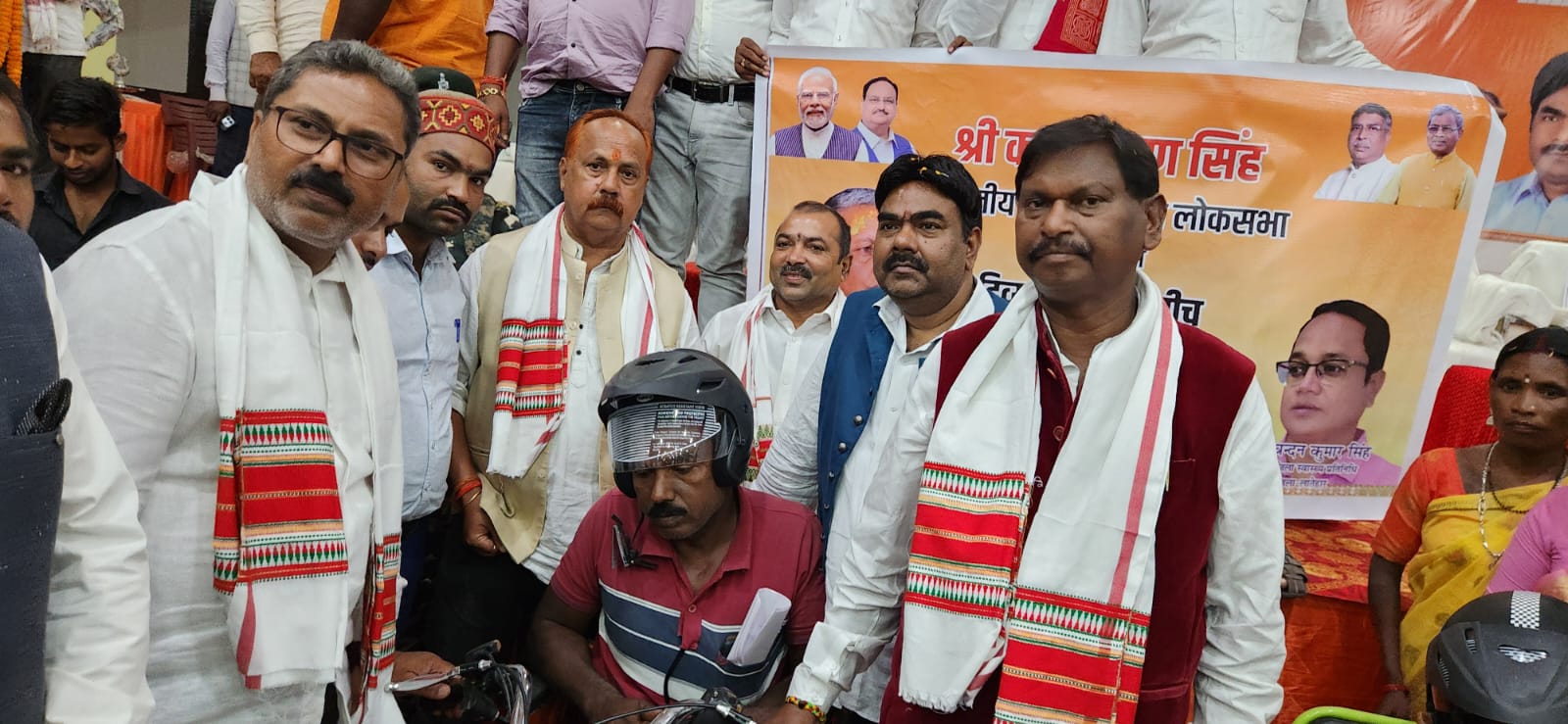 लातेहारः पीएम मोदी ने गरीबों के कल्यााण को सर्वोच्च प्राथमिकता दी- अर्जुन मुंडा