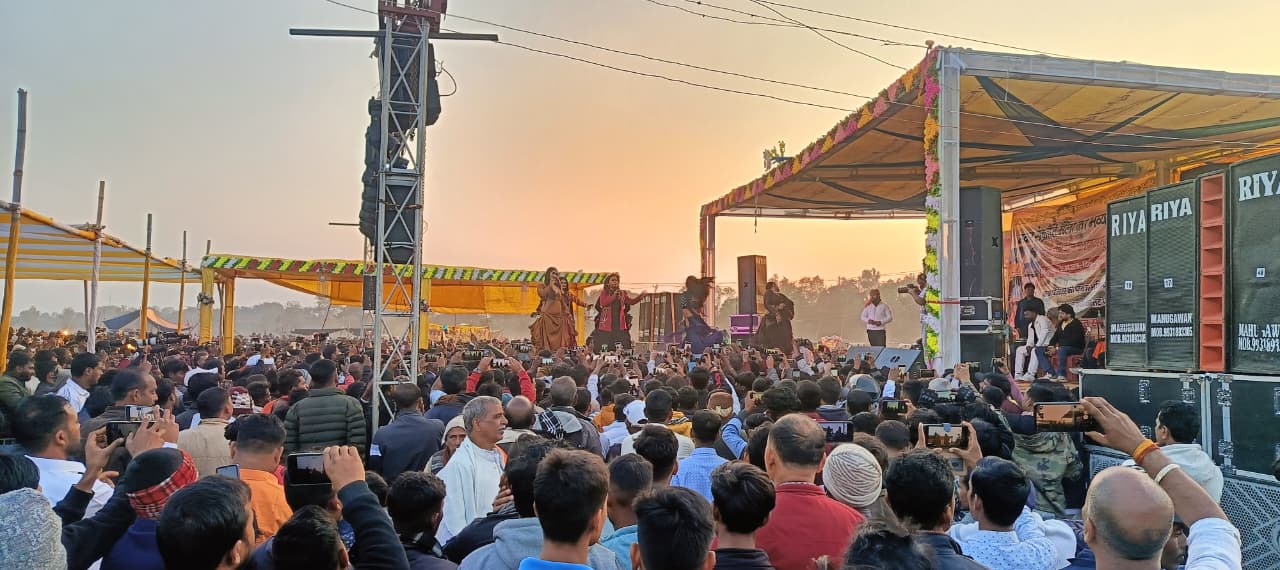 पलामू जिले में मकर संक्रांति की धूम, जगह-जगह मेले का आयोजन