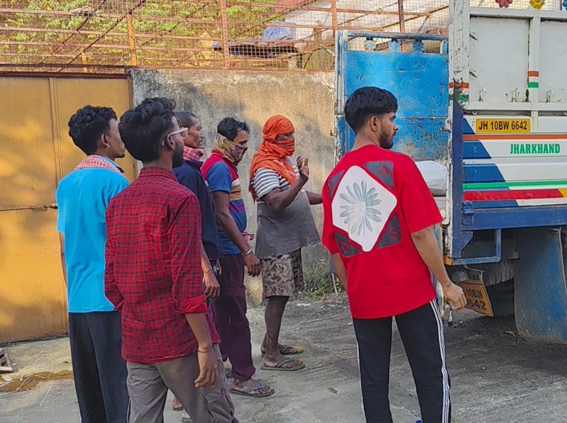 धनबादः कुमारघुबी ओवरब्रिज के पास ट्रेन से कटकर दो लोगों की मौत