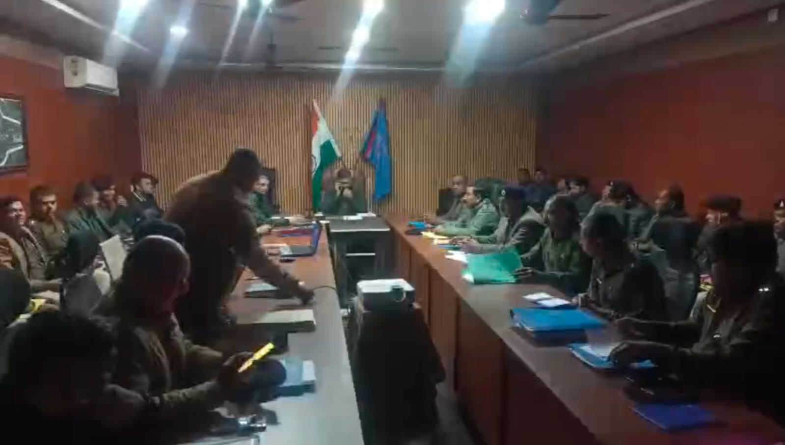 सरकारी काम में बाधा डालने वालों के खिलाफ होगी कार्रवाई: देवघर SP