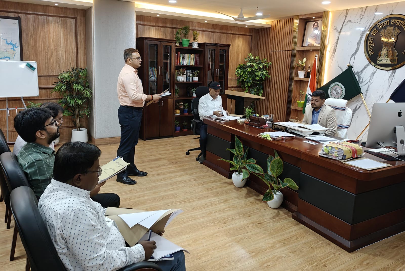 धनबादः स्थापना समिति की बैठक में शिक्षकों के स्थानांतरण, सेवा संपुष्टि व प्रोन्नति पर सहमति