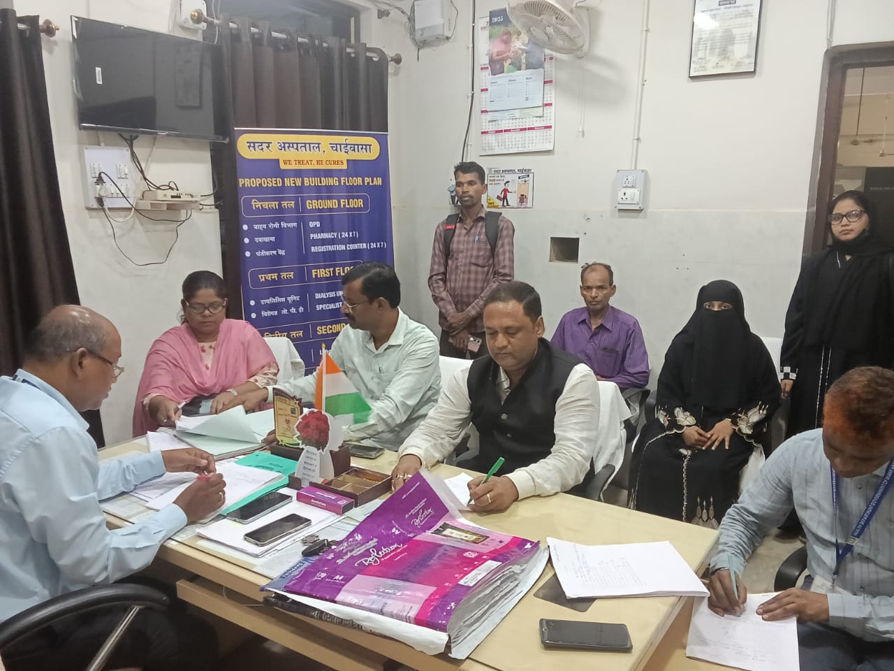चाईबासाः समिति की बैठक में 5 कैंसर मरीजों के इलाज को 22.84 लाख स्वीकृत