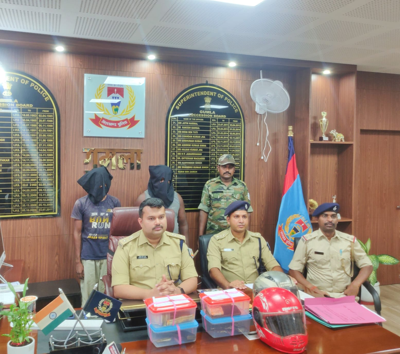 गुमला: धान कारोबारी को गोली मारने के मामले में दो गिरफ्तार
