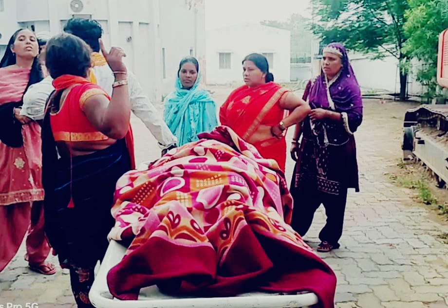 पलामू में दो अलग-अलग जगहों पर वज्रपात से तीन लोगों की मौत
