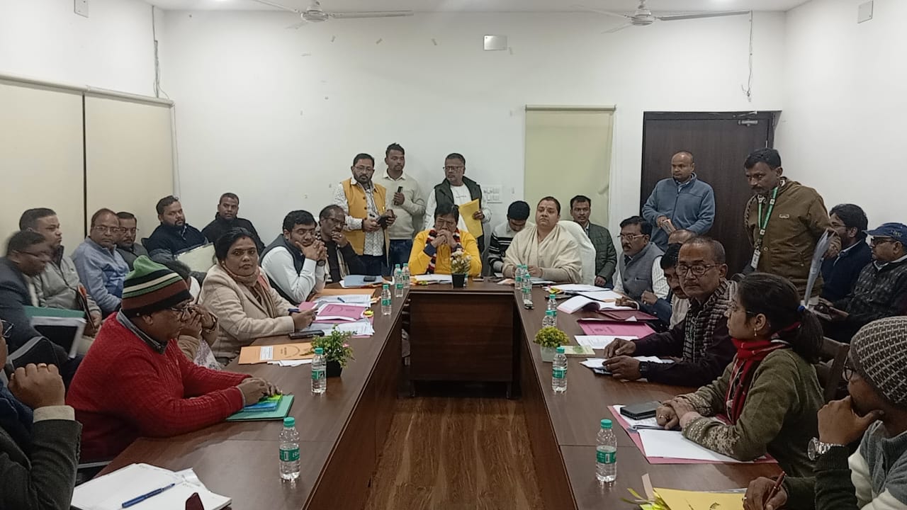 विधानसभा की पर्यावरण एवं प्रदूषण नियंत्रण समिति ने रामगढ़ का किया दौरा