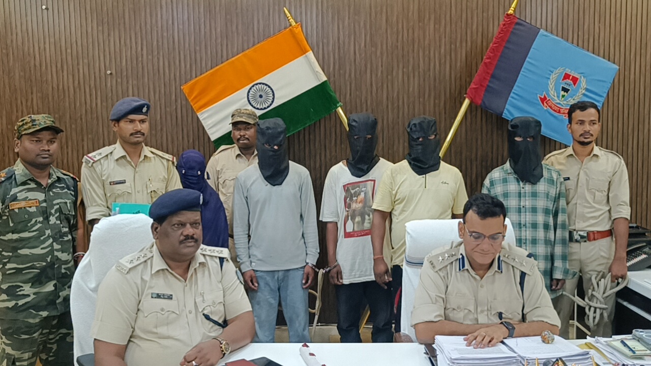 सिमडेगा: युवक की हत्या मामले में महिला समेत 5 आरोपी गिरफ्तार