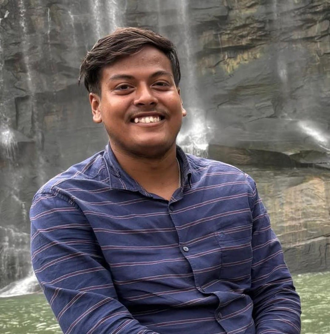 चाईबासाः झामुमो क्रीड़ा मोर्चा के जिला कोषाध्यक्ष बने विक्रम सिंह