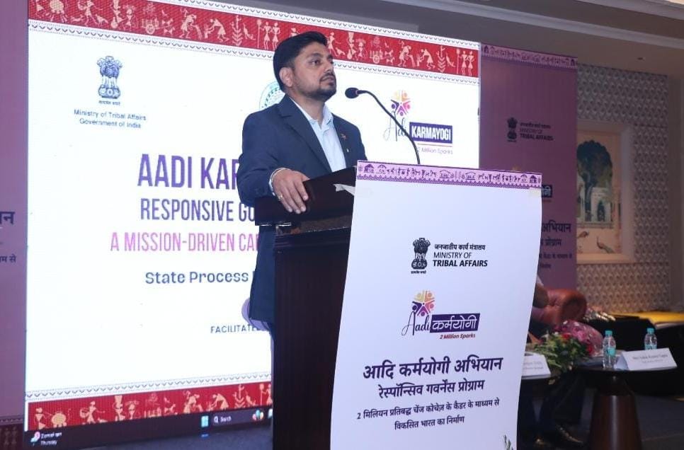 आदि कर्मयोगी अभियान से सुधरेगा आदिवासियों का जीवन स्तरः धनबाद डीसी