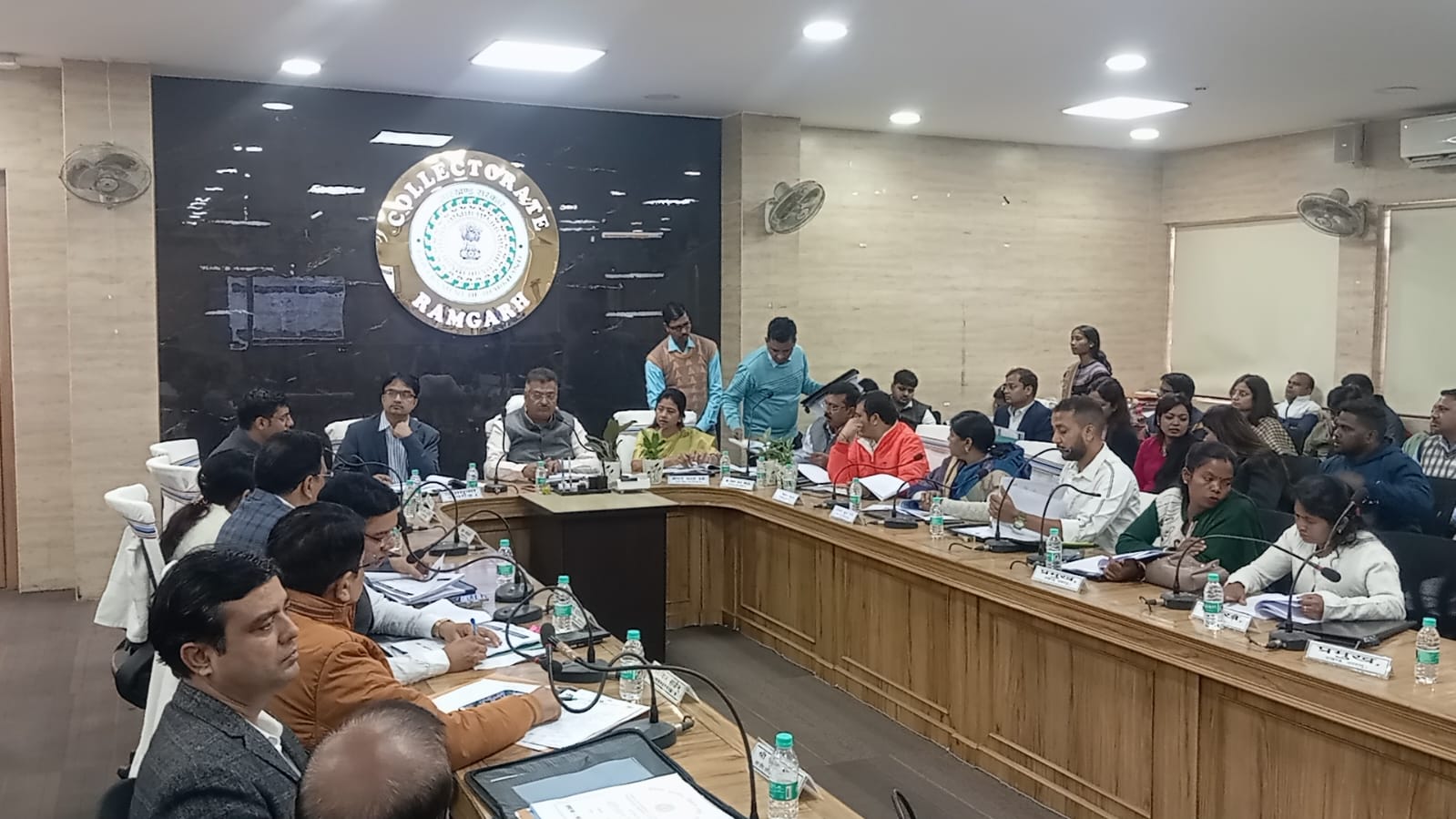 रामगढ़ः पोटो हो खेल मैदानों से युवाओं को जोड़कर उनका विकास करें- सांसद