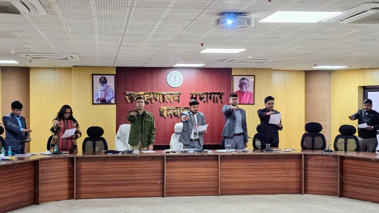 धनबादः 369 स्थानों पर लगेंगे एएनपीआर कैमरे, वाहनों की ओवरस्पीड पर कसेगा शिकंजा