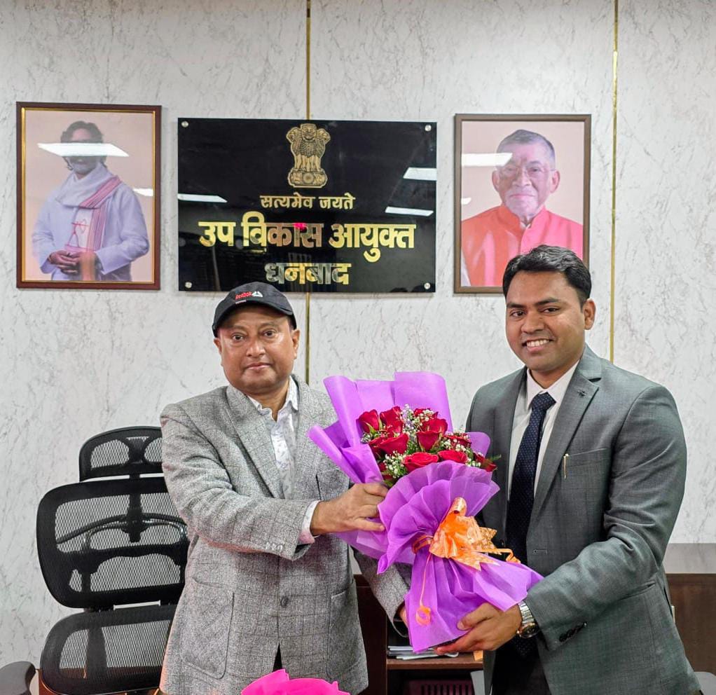 नववर्ष पर धनबाद के नए DDC, नगर आयुक्त व SDM ने संभाली कमान