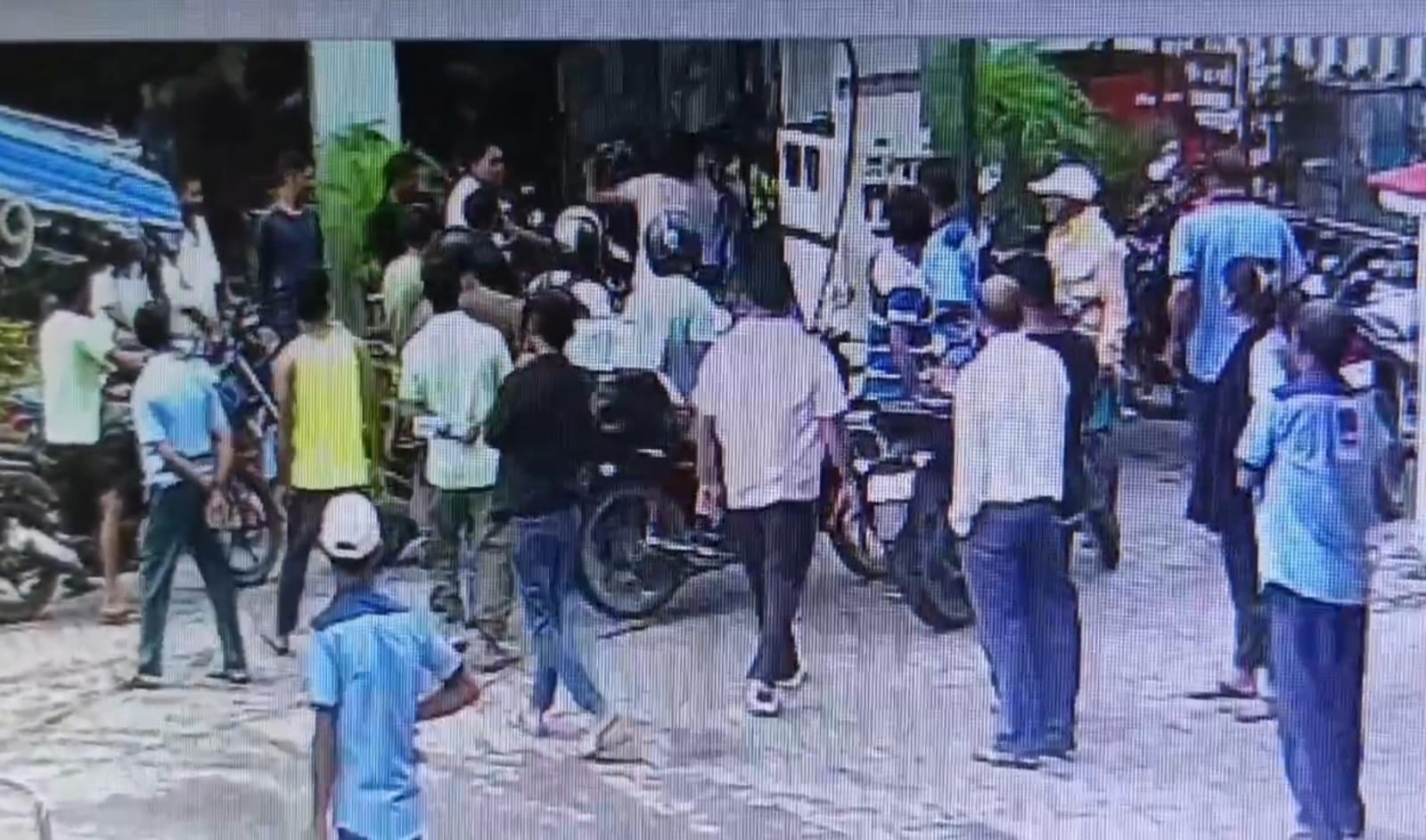 धनबादः छुट्टे पैसे को लेकर पेट्रोल पंप कर्मियों से मारपीट