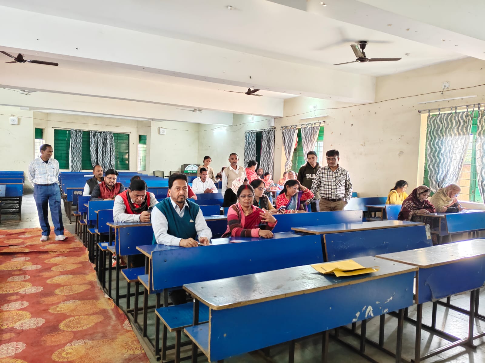 रामगढ़ः टीचर नीड असेस्मेंट परीक्षा में जिले के 2743 शिक्षक हुए शामिल