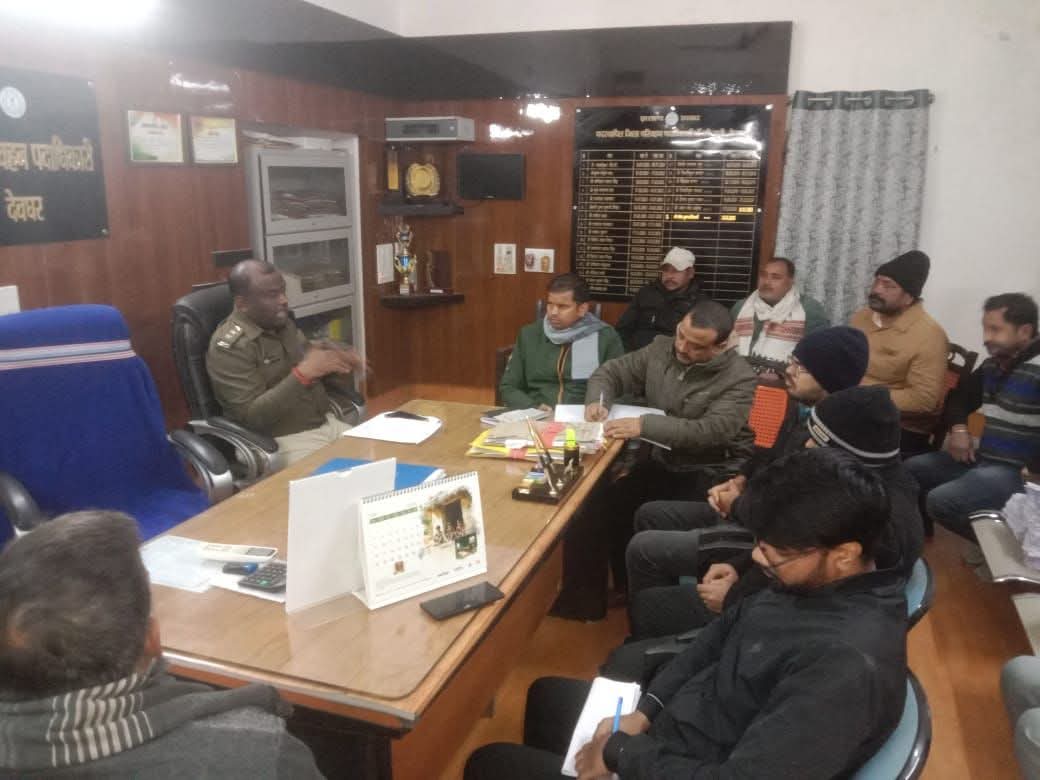 देवघरः नए साल में ऑटो-टोटो चालकों पर सख्ती, ड्रेस कोड उल्लंघन पर होगी कार्रवाई