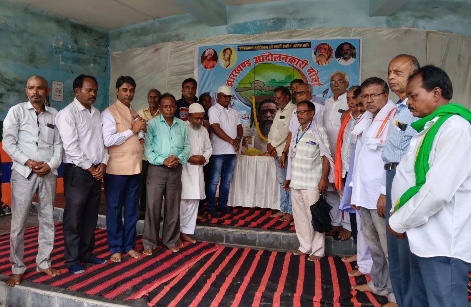 धनबादः झारखंड आंदोलनकारियों ने गुरुजी को दी श्रद्धांजलि, भारत रत्न देने की उठी मांग