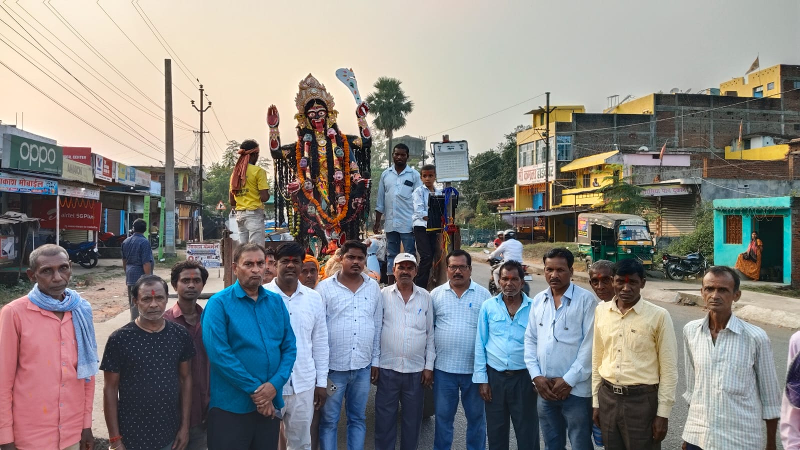 रामगढ़ः भक्तों ने नम आंखों से दी मां काली को विदाई, प्रतिमाओं का हुआ विसर्जन