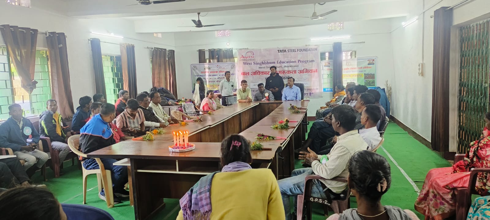 चक्रधरपुरः बाल अधिकार सुरक्षा मंच का गठन कर लोगों को किया गया जागरूक