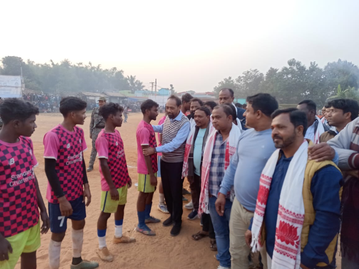 बहरागोड़ा: सांसद खेल महोत्सव का समापन, केंदाबोनी एफसी बना विजेता