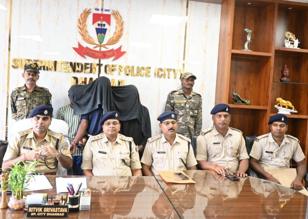 धनबादः बाइक चोर गिरोह के 3 सदस्य गिरफ्तार, 5 बाइक बरामद