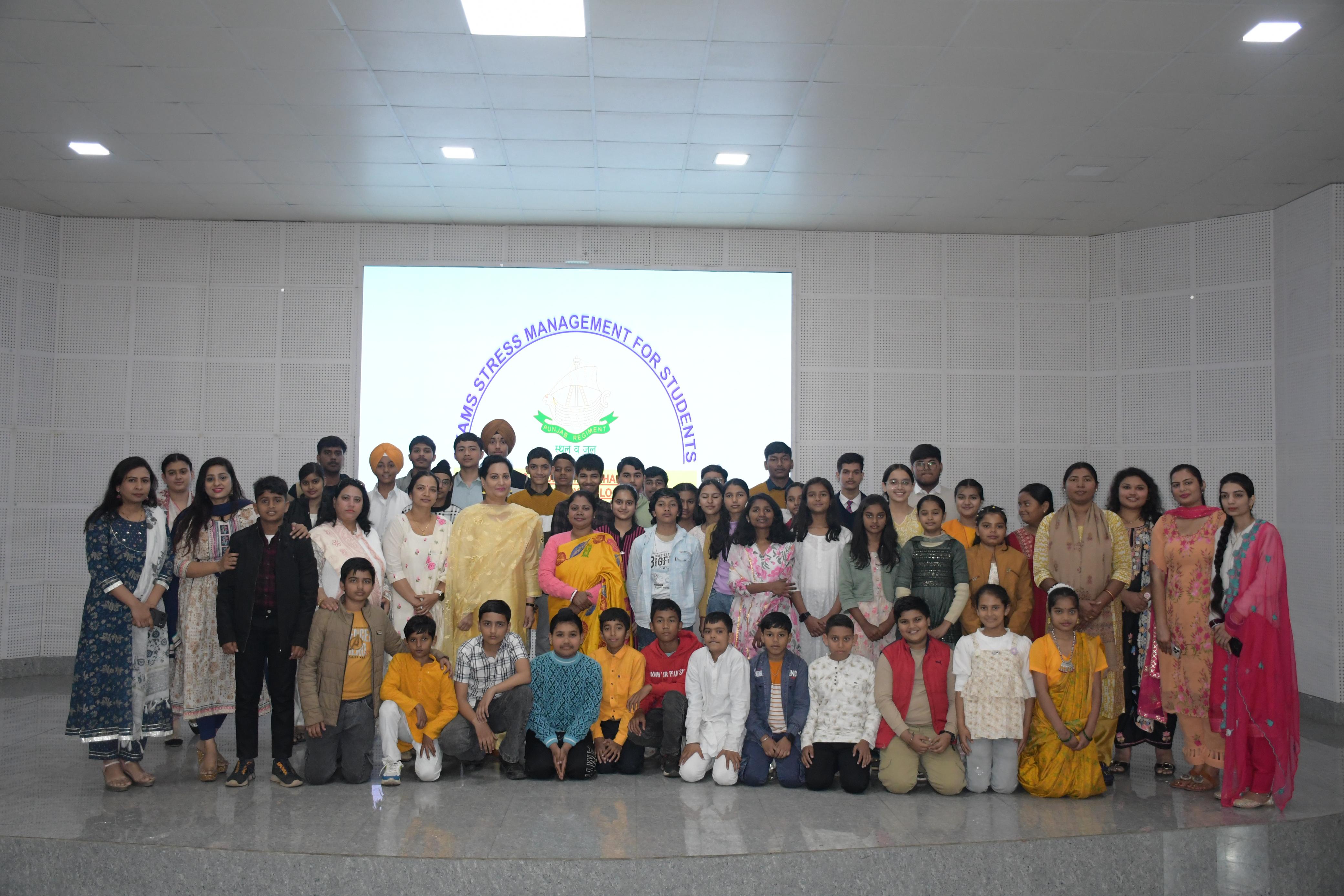 रामगढ़ः कार्यशाला में बच्चों ने सीखे परीक्षा का तनाव दूर करने के तरीके