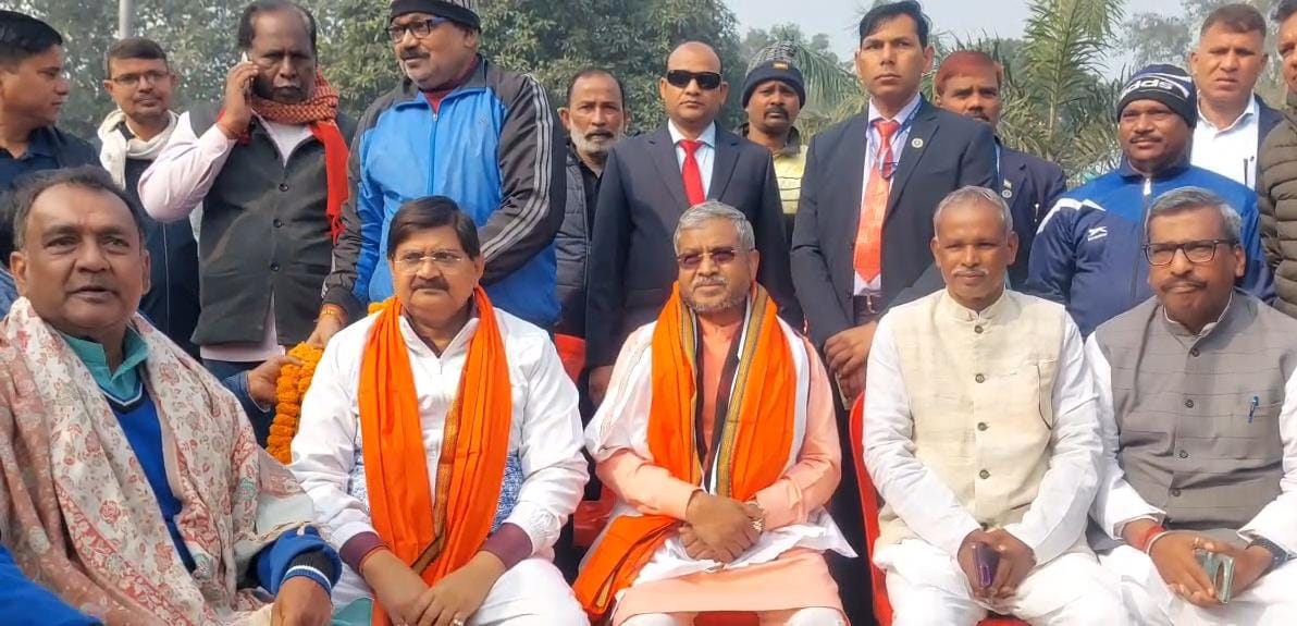 धनबादः बाबूलाल ने हेमंत सरकार पर साधा निशाना, स्वास्थ्य व्यवस्था पर उठाए सवाल