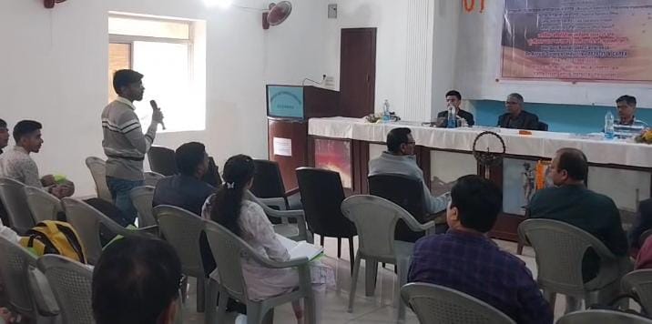 धनबादः NSO के सम्मेलन में उद्योगों को दी गई वार्षिक सर्वेक्षण की जानकारी