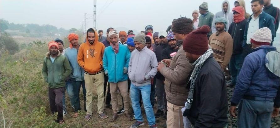 गिरिडीहः ट्रेन की चपेट में आकर बेंगाबाद के युवक की मौत
