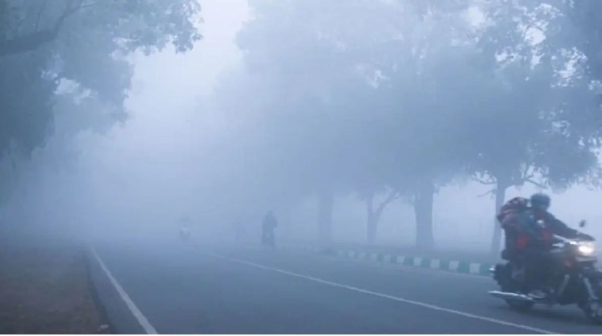 पलामू में कड़ाके की ठंड, पारा 5.6 डिग्री पहुंचा; शीतलहर की चेतावनी