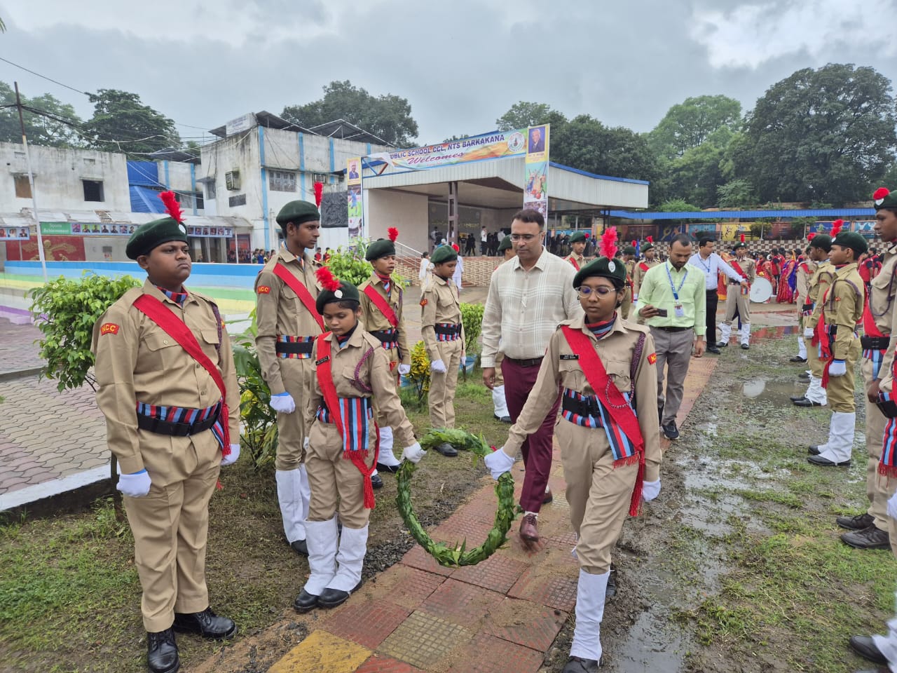 रामगढ़ः कारगिल विजय दिवस पर DAV बरकाकाना में शहीदों को श्रद्धांजलि